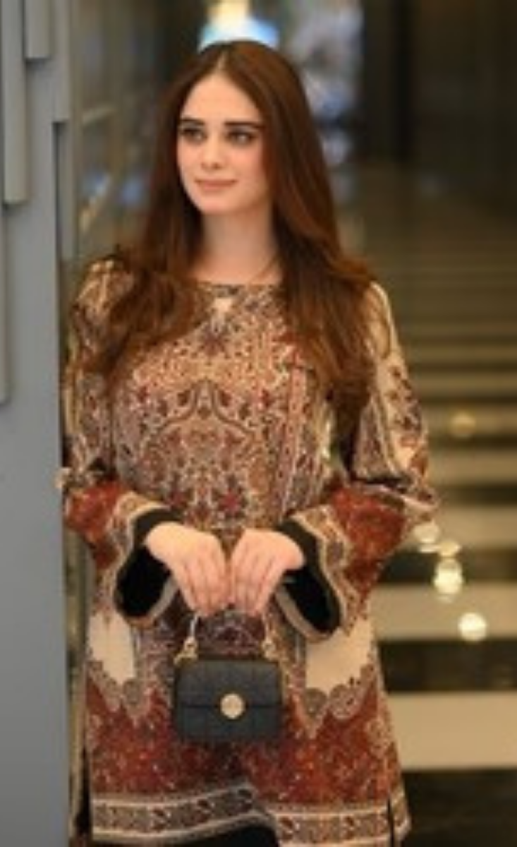 Rangrez (رنگ ریز)